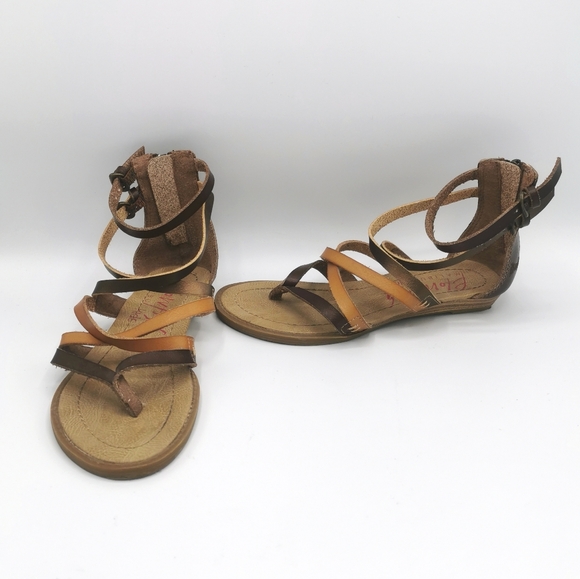 SIZE 1Y BLOWFISH, Gladiator Sandals EUC B59 - Picture 1 of 10